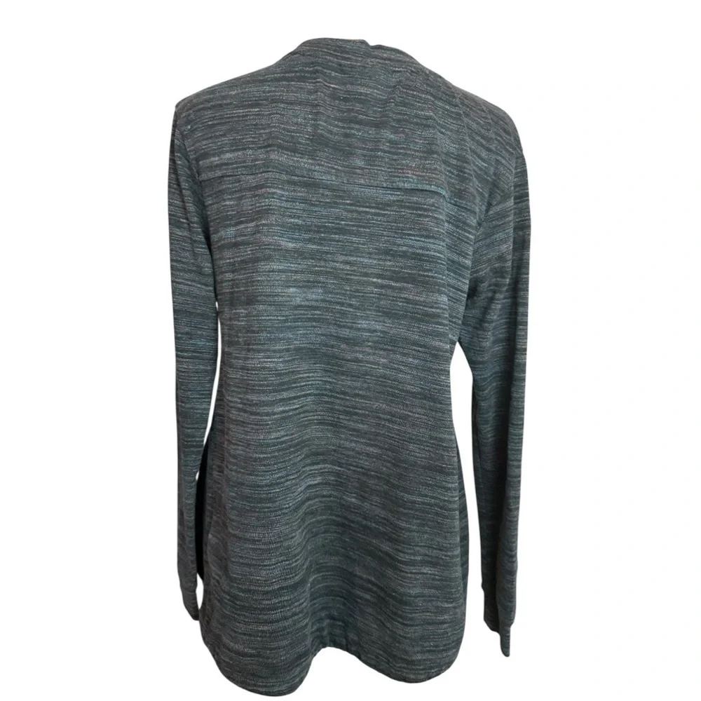 Active Seller! Nike Women's Long Sleeve Shirt Small Black Gray Athleisure Top - Picture 3 of 6